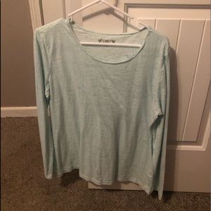 Women’s long sleeve shirt
